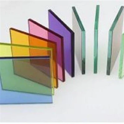 Sticla laminata colorata